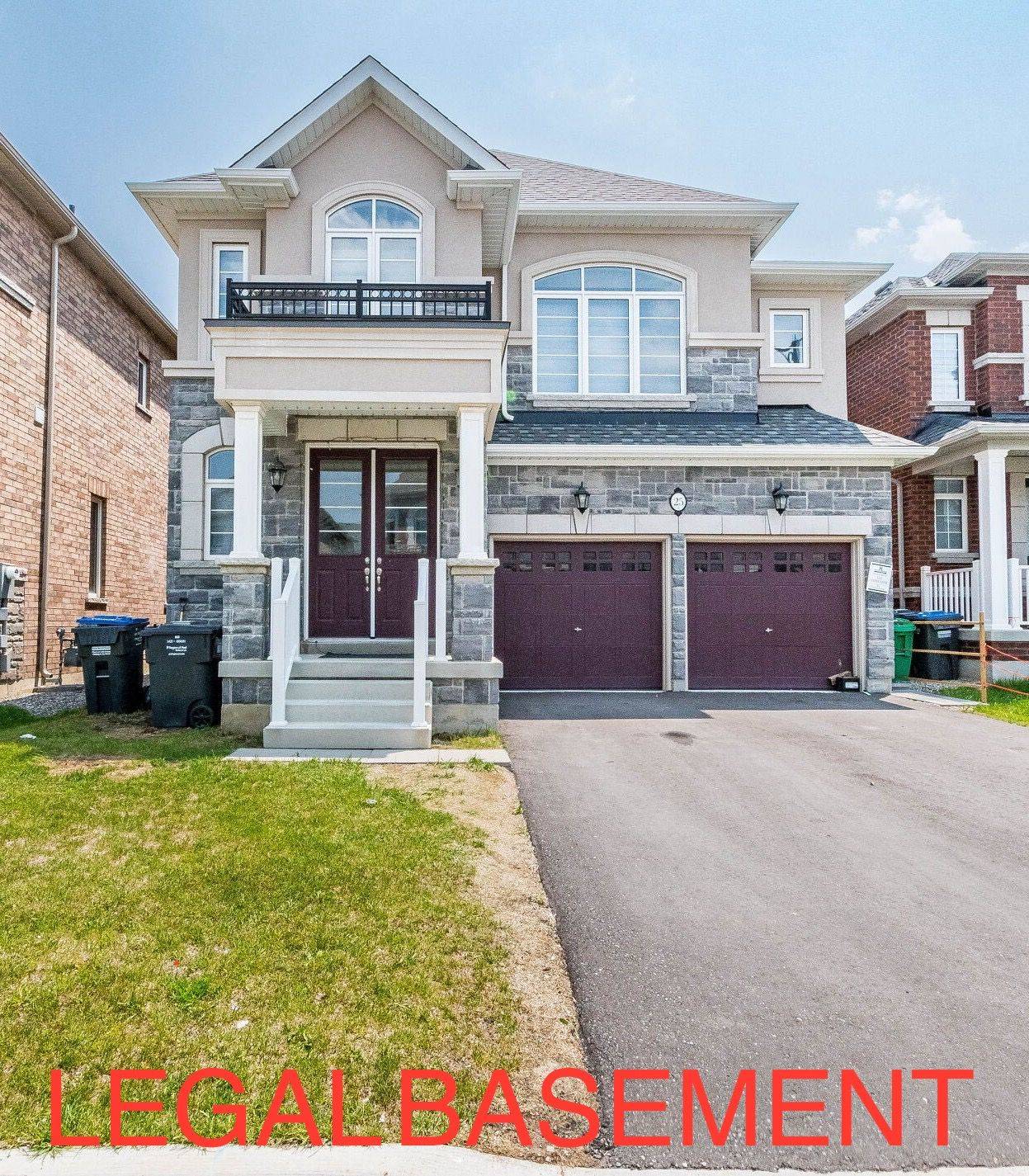 25 Kambalda RD, Brampton, ON L7A 5J3