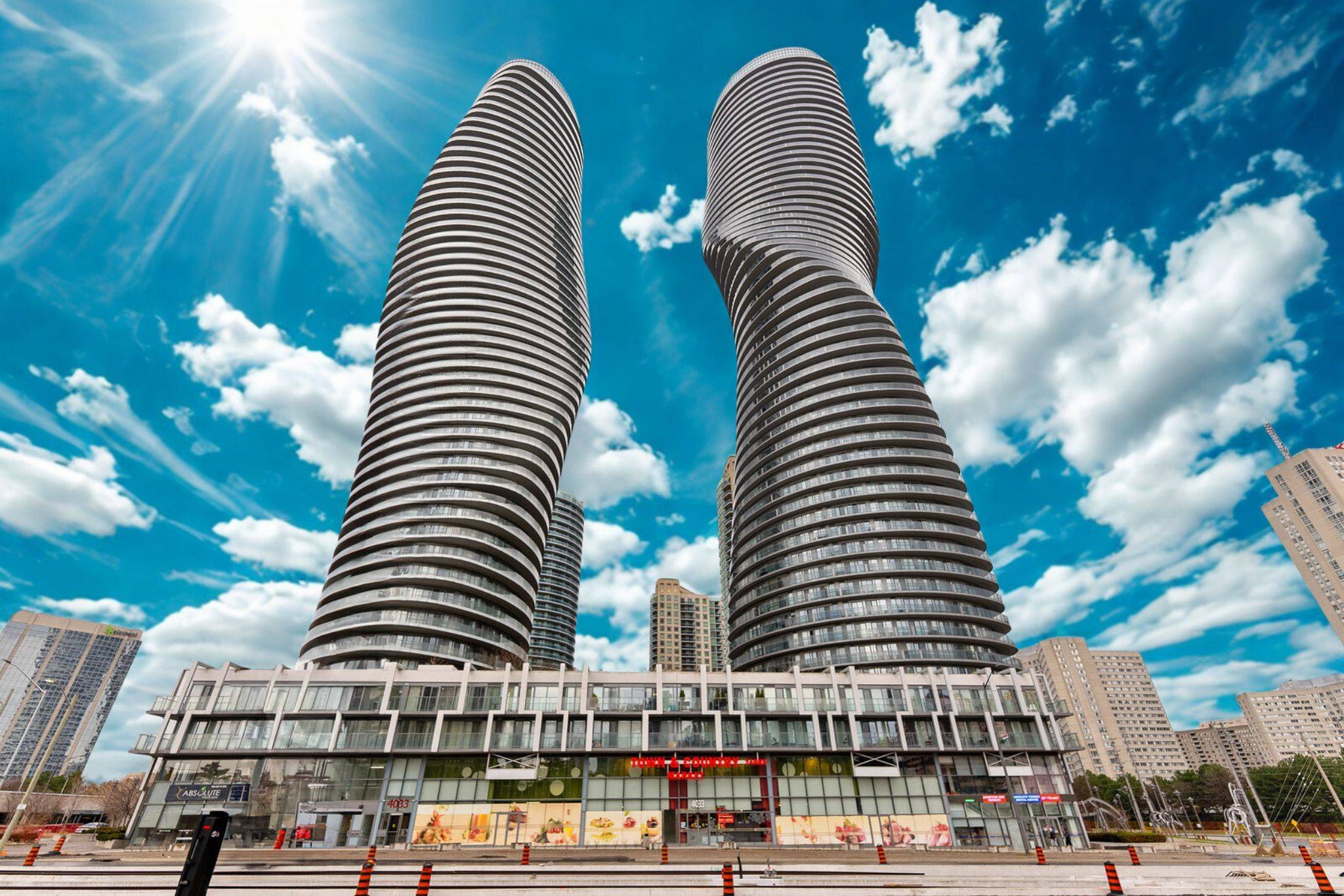 Mississauga, ON L4Z 0A9,60 Absolute AVE #4803