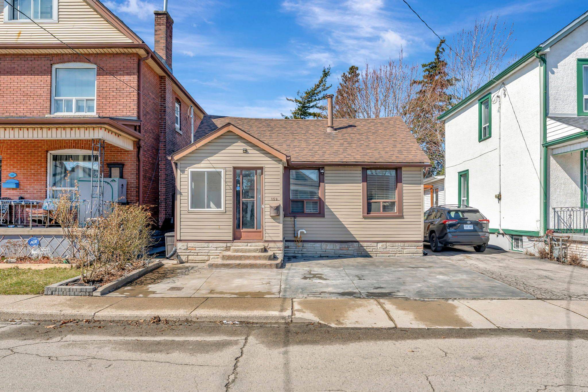 159 Grosvenor AVE N, Hamilton, ON L8L 7S7