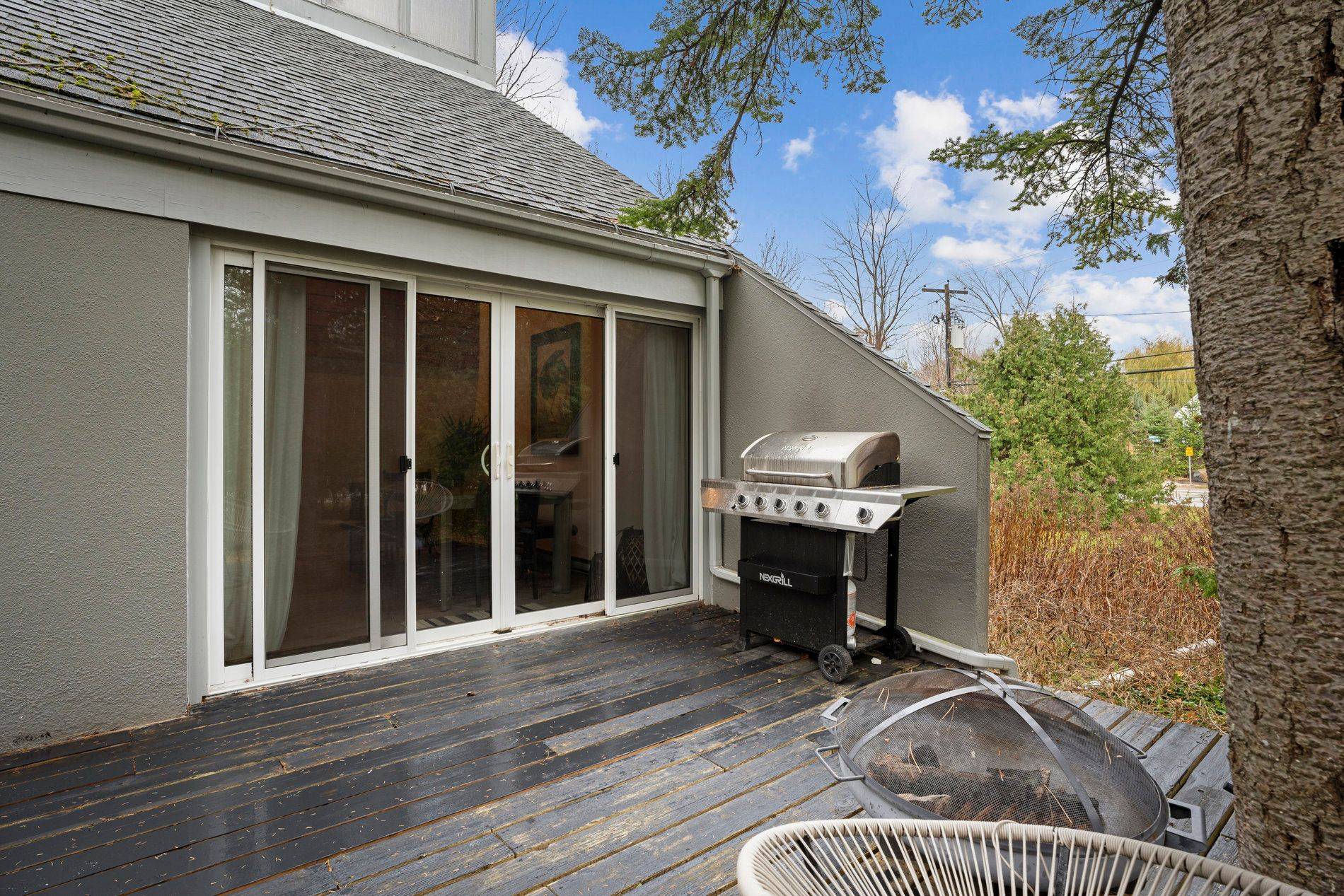 Blue Mountains, ON L9Y 0S6,101 St Moritz CRES