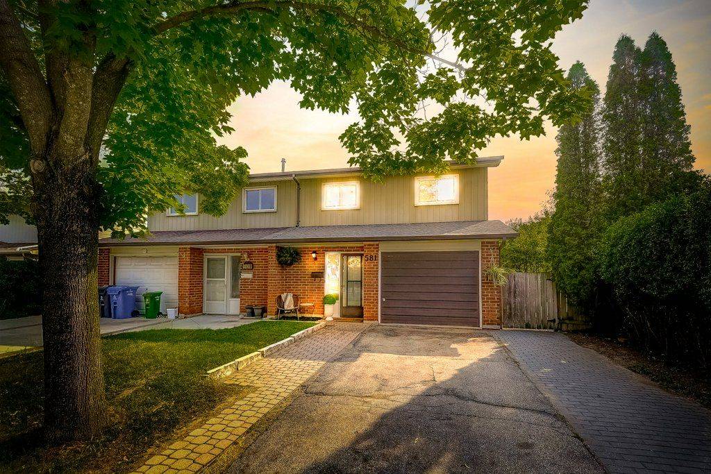 581 College AVE W, Guelph, ON N1G 2Z6