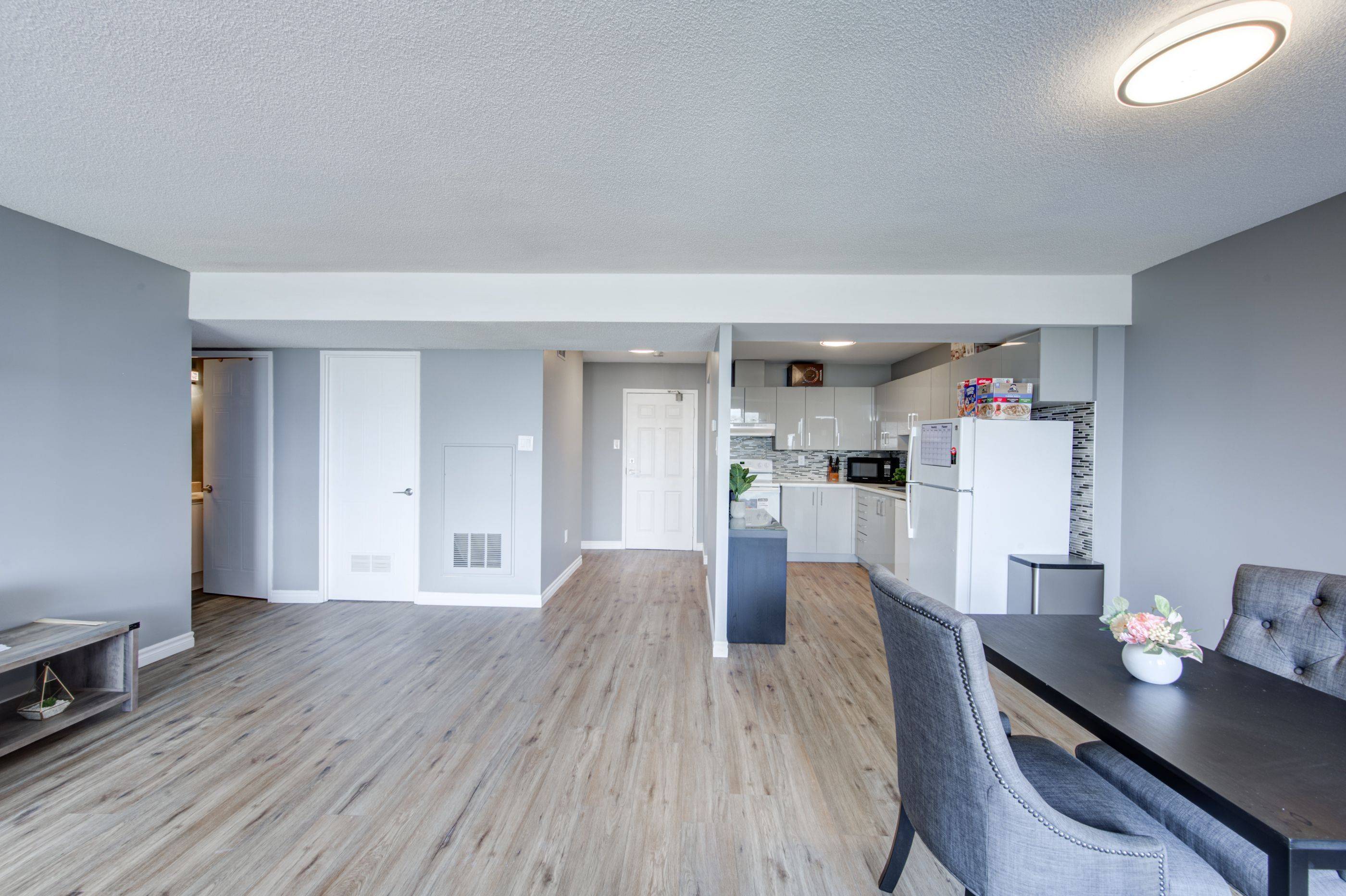 London North, ON N6G 4Y4,30 Chapman CT #1104