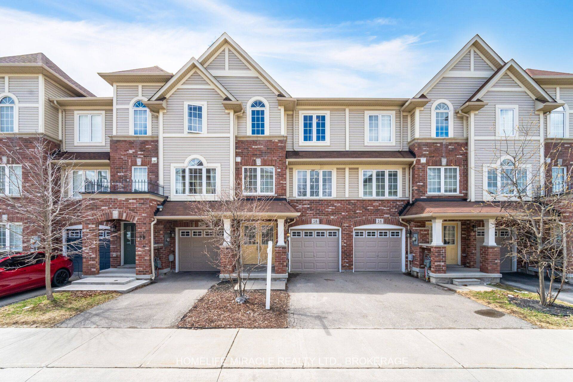 18 Kenridge TER, Hamilton, ON L8J 0G4