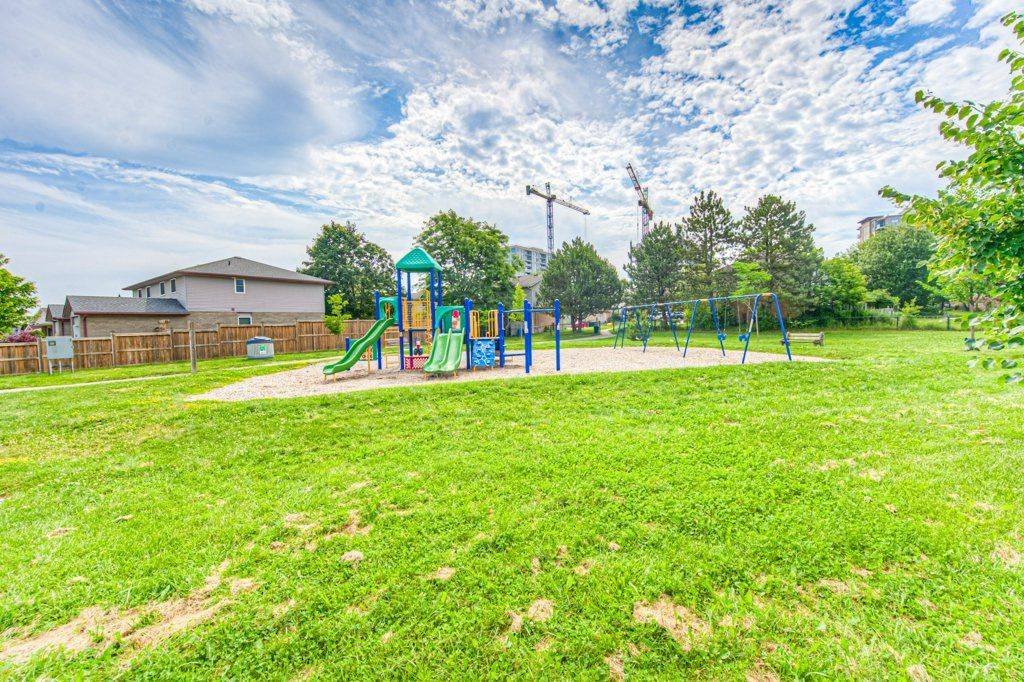 Waterloo, ON N2T 2K8,645 PINEROW CRES #A