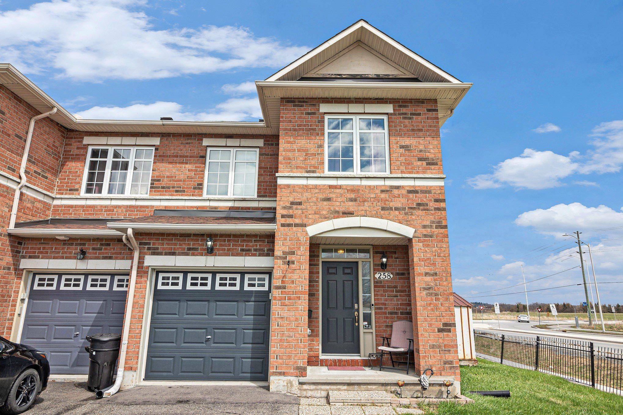 258 Trail Side CIR, Orleans - Cumberland And Area, ON K4A 5B5