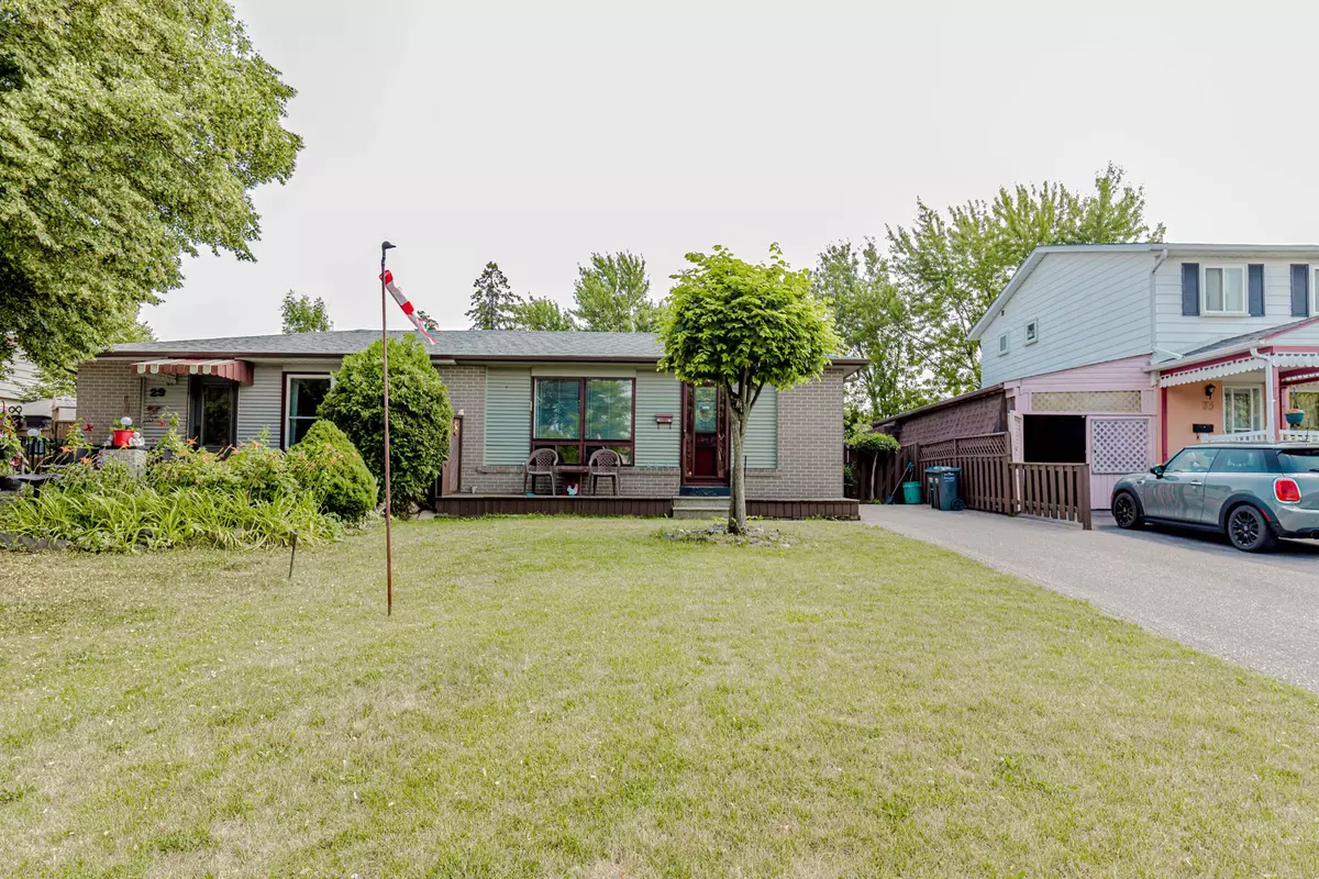Brampton, ON L6T 3J5,31 Fallingdale CRES