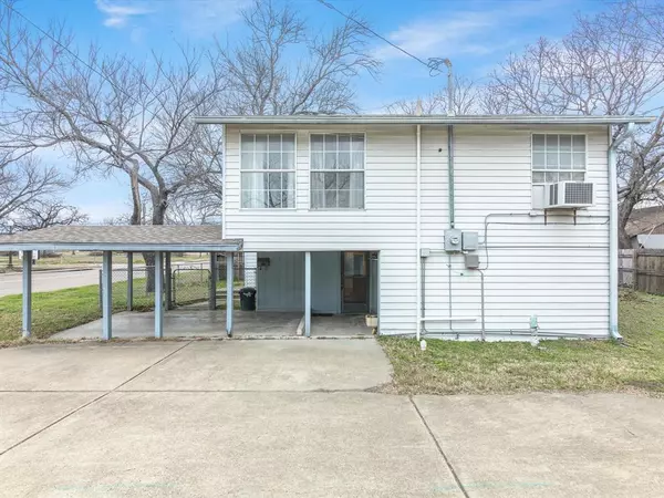 Ennis, TX 75119,402 S Clay Street