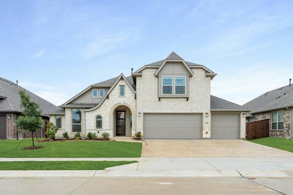 1106 Worthington Drive, Justin, TX 76247