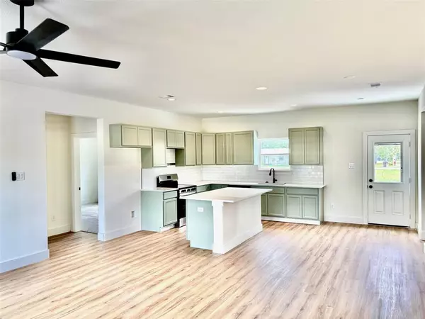 Lone Oak, TX 75453,104 Magnolia Street