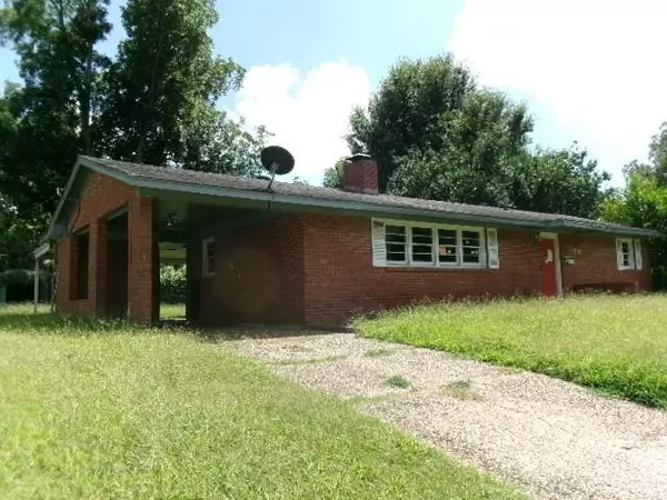 Shreveport, LA 71104,2608 E Cavett Drive