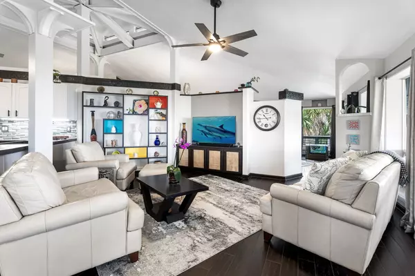 Kailua-kona, HI 96740,73-1238 KAIMINANI DR