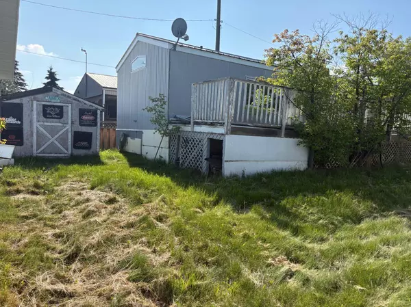 Valleyview, AB T0H3N0,5211 52 AVE