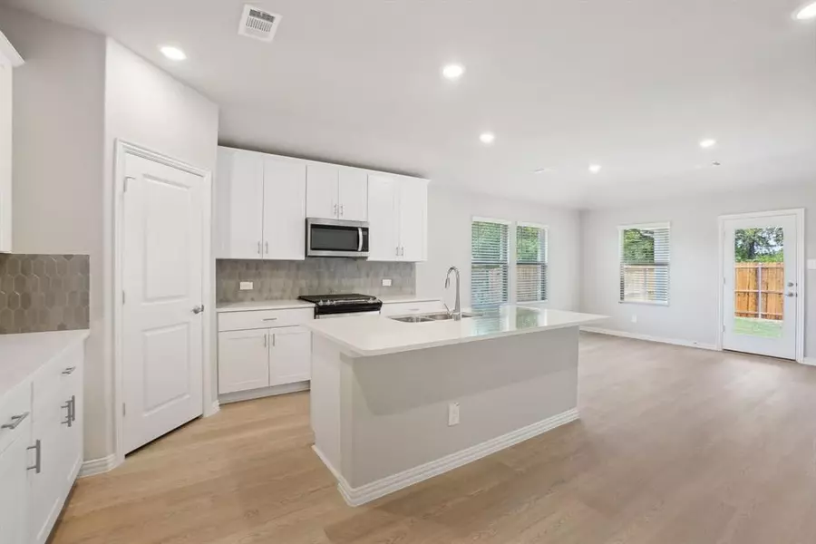 2204 Dunbar Drive, Sherman, TX 75092