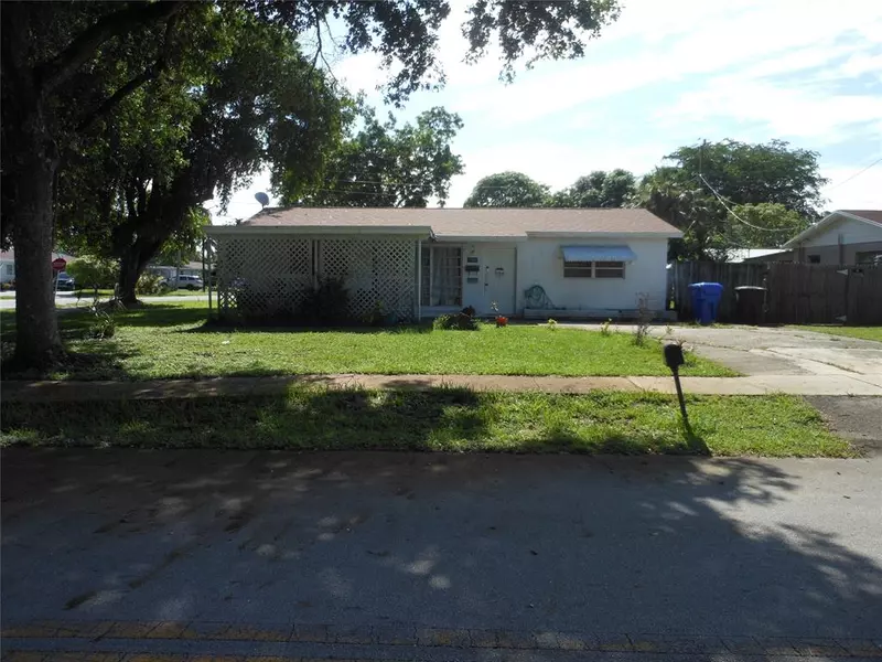1700 SW 69th Ter, North Lauderdale, FL 33068