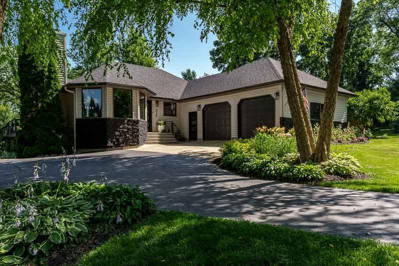 3925 Silver Fox Drive, Belvidere, IL 61008