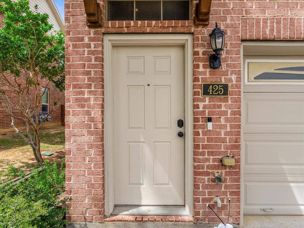 Lewisville, TX 75067,425 Busher Drive