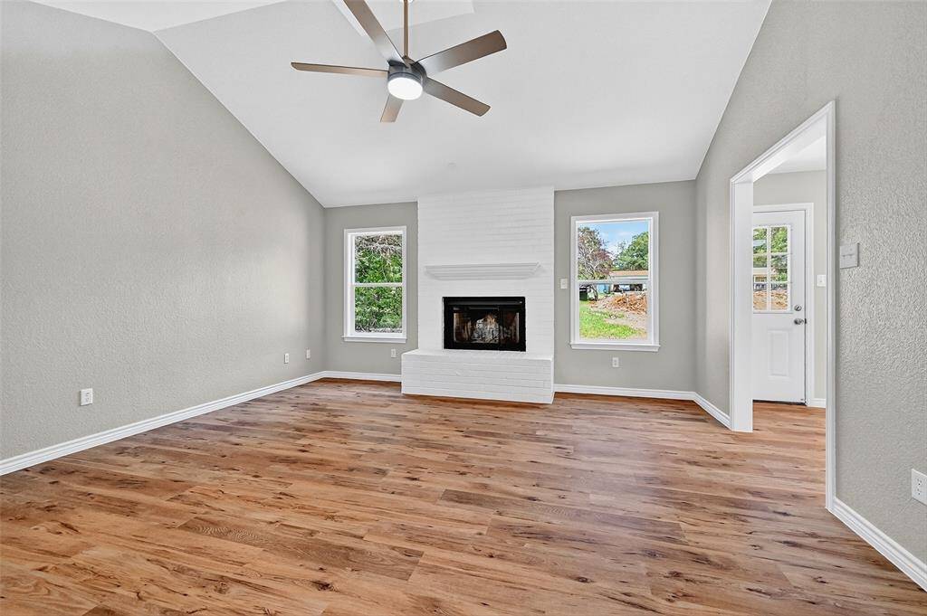 Pottsboro, TX 75076,401 Graves Circle