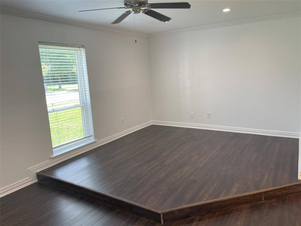 Carrollton, TX 75006,2406 Via Barcelona