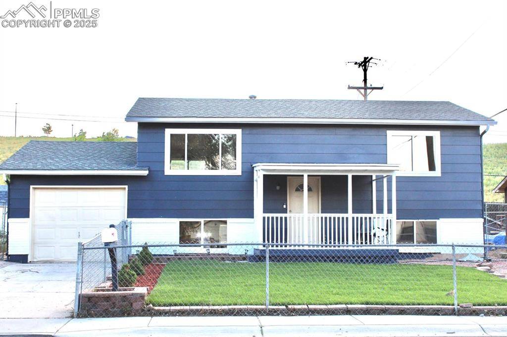 1088 S Cambridge AVE, Colorado Springs, CO 80906