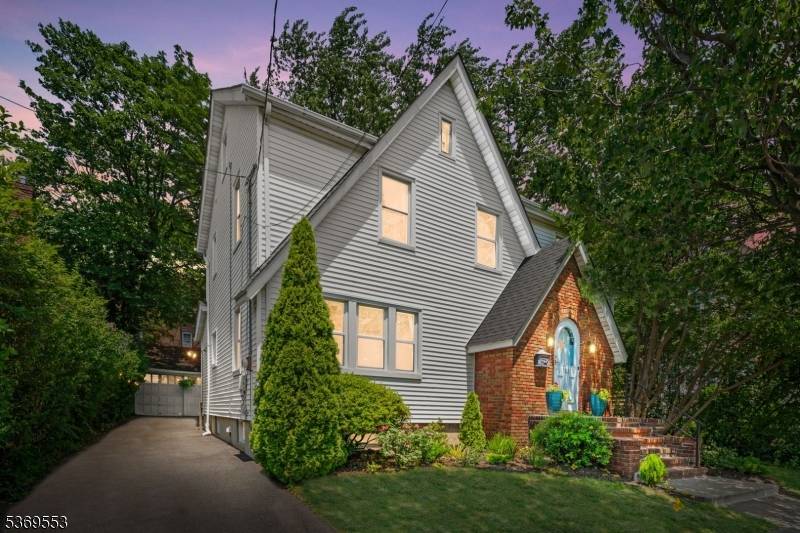 Maplewood Twp., NJ 07040,152 Hilton Ave