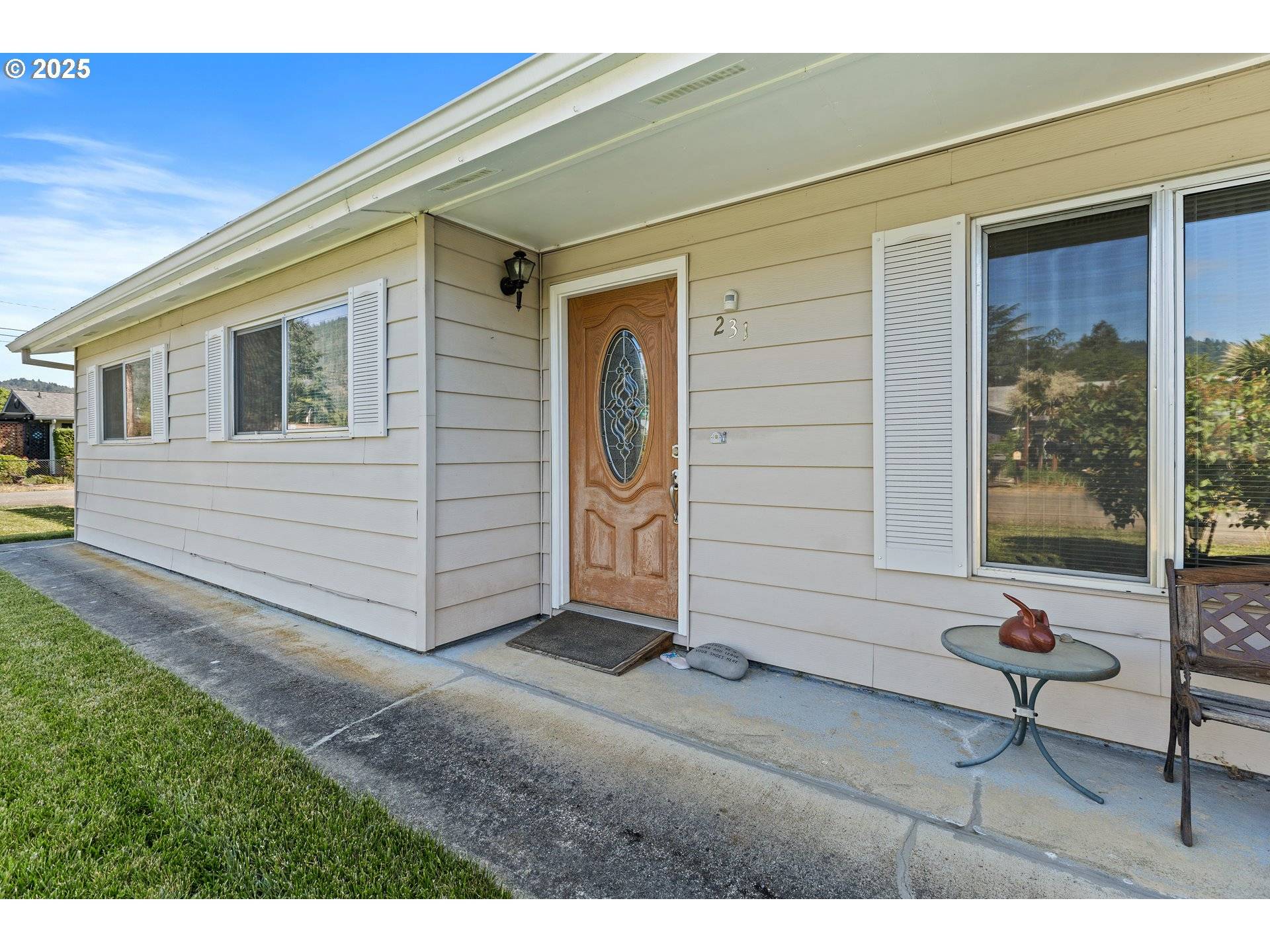 Myrtle Creek, OR 97457,231 NE CHESTNUT AVE