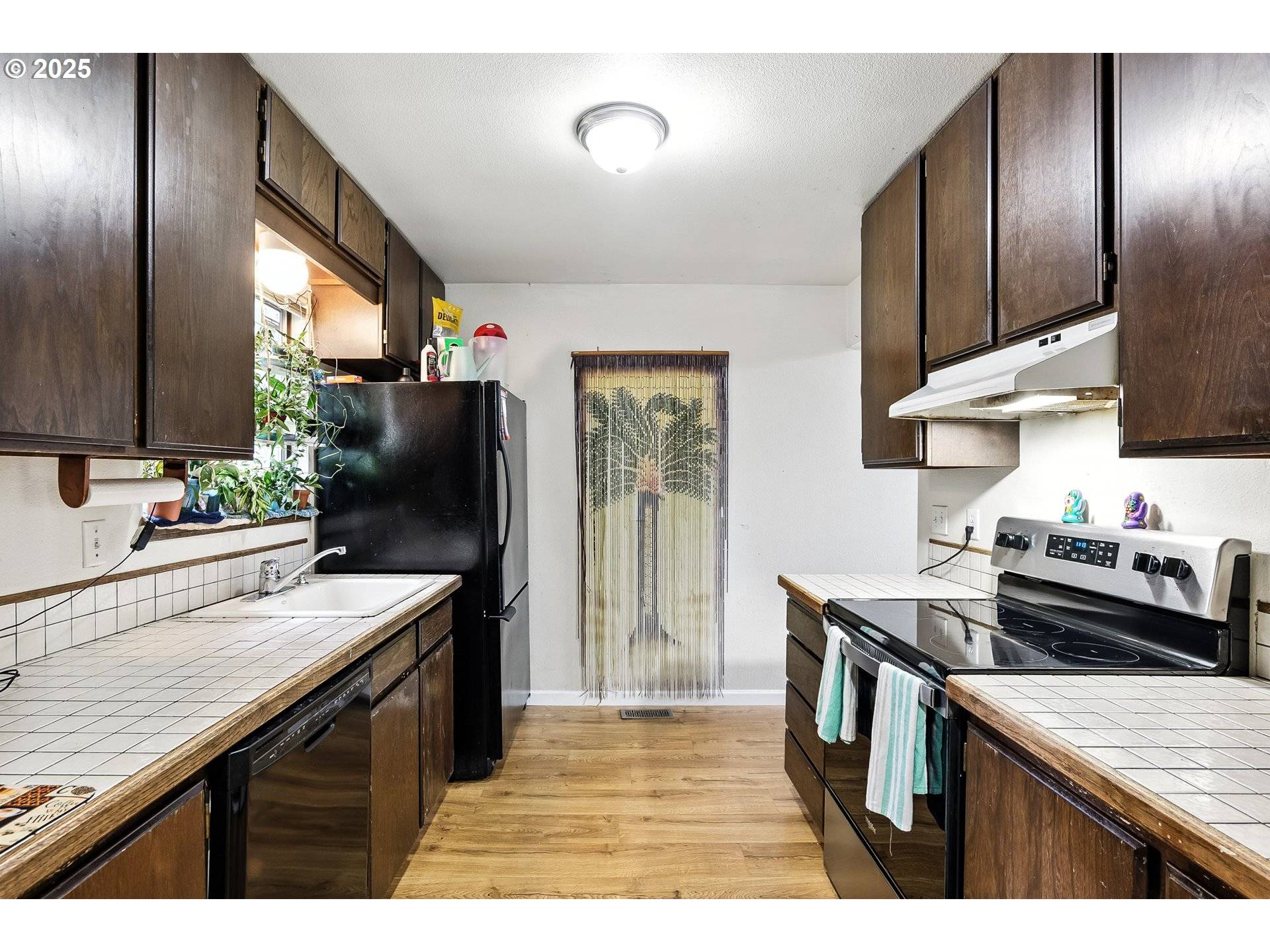 Beaverton, OR 97006,17570 NW SHOREWOOD DR