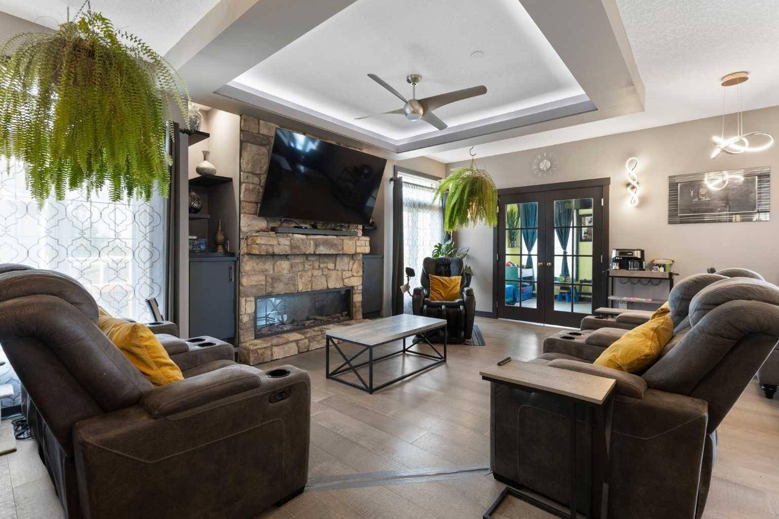 Lyalta, AB T0J1Y1,670 Muirfield CRES
