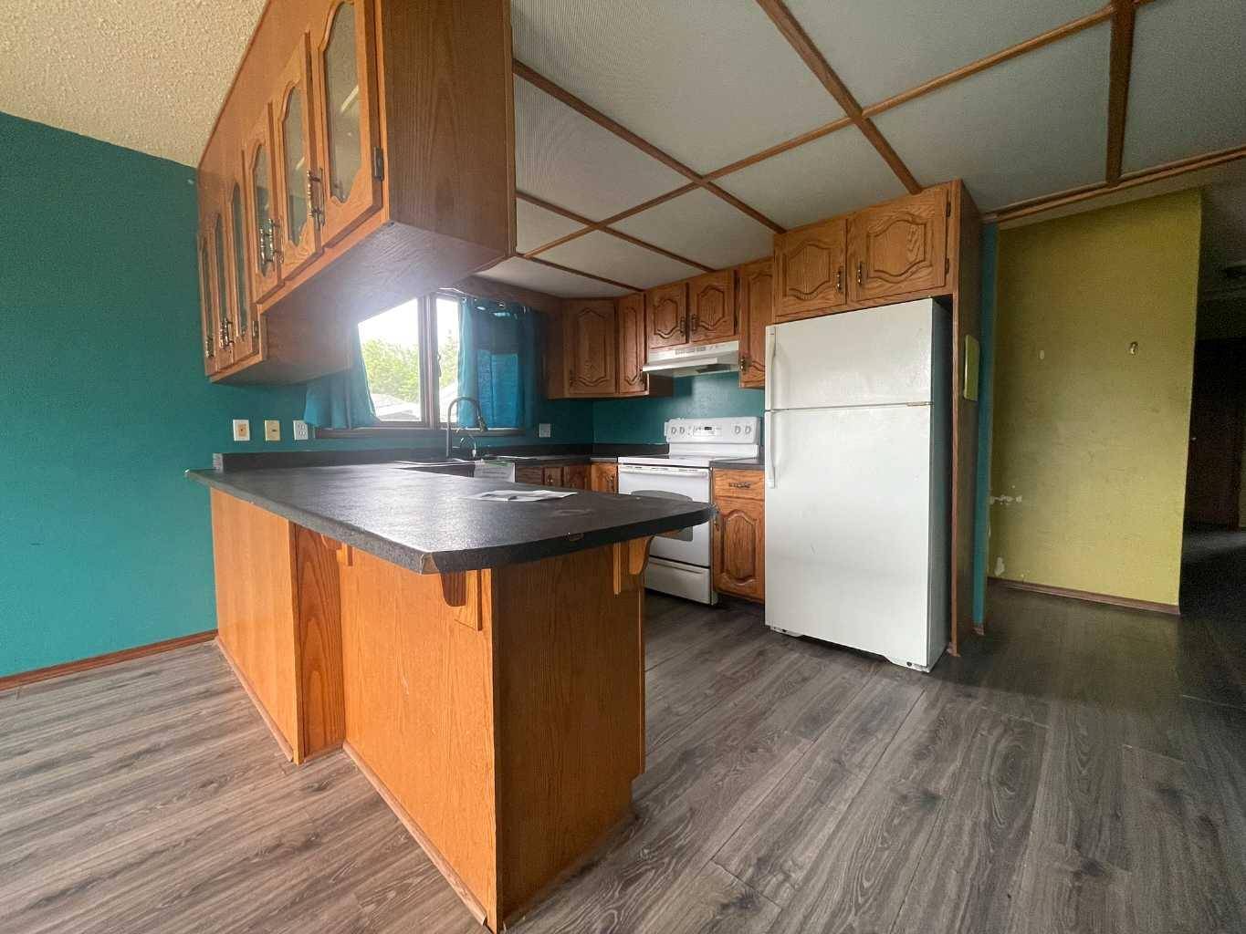 Elk Point, AB T0A 1A0,5134 56A AVE