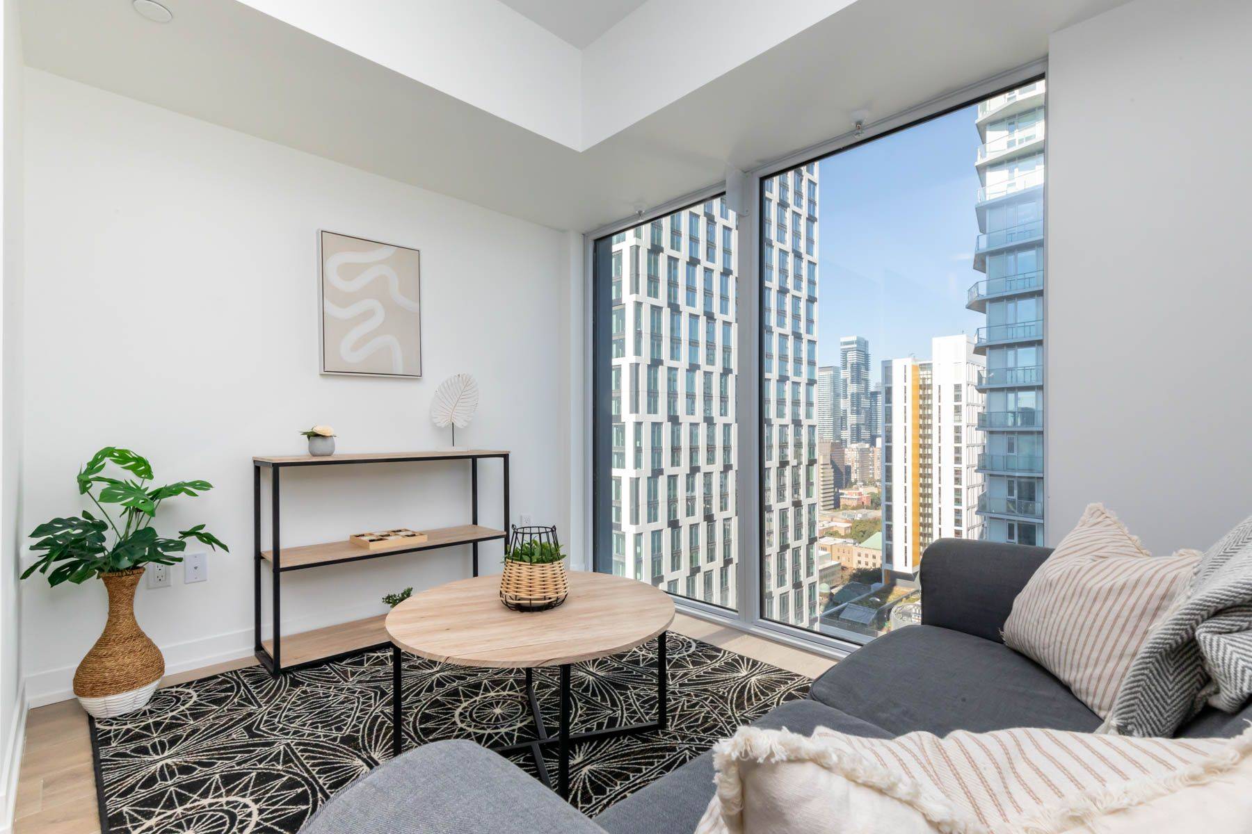 Toronto C08, ON M5B 0C5,82 Dalhousie ST #3115