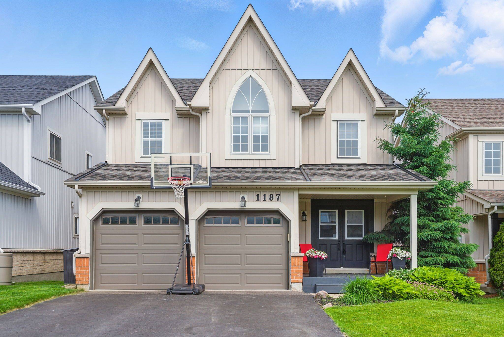 1187 Ashgrove CRES, Oshawa, ON L1K 3A4