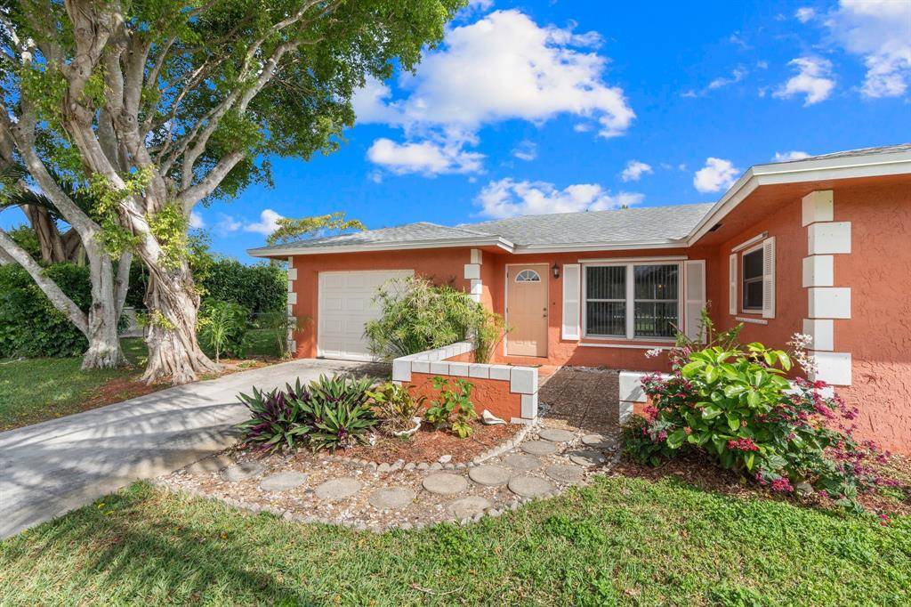 Boca Raton, FL 33428,10855 Granite St