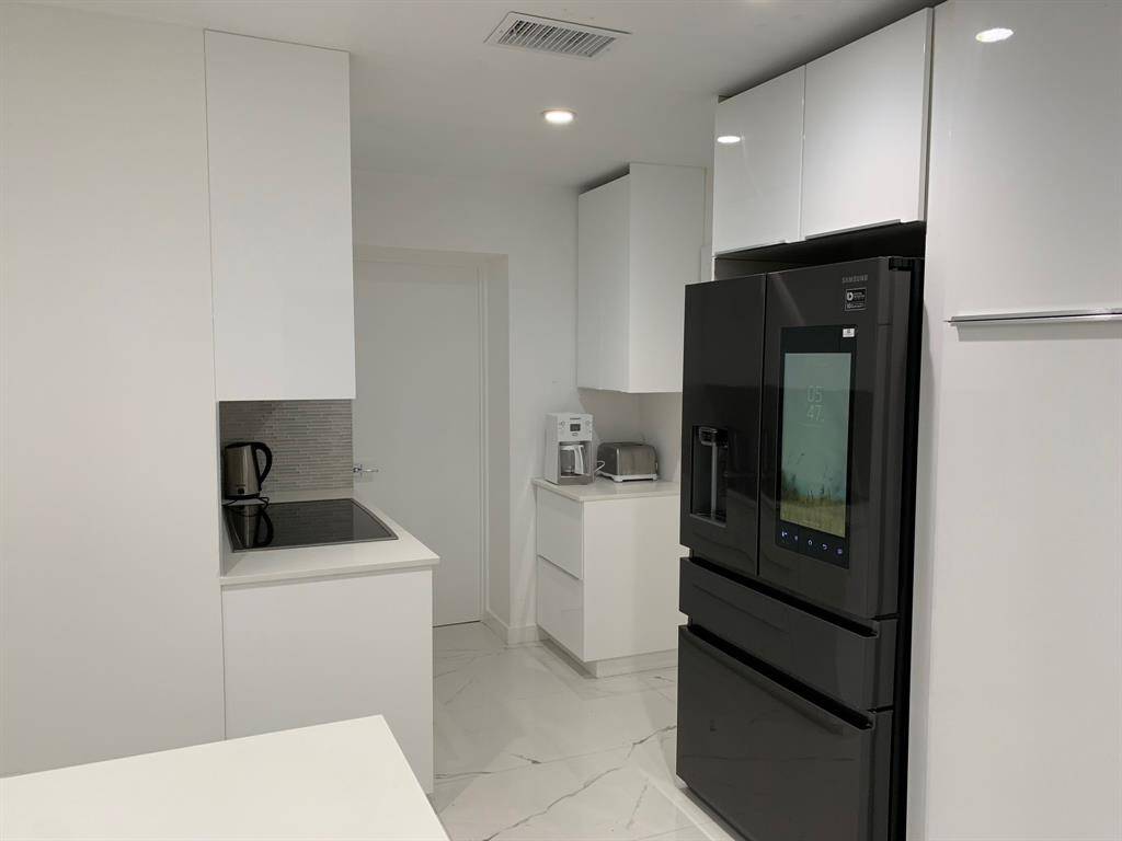 Miami, FL 33138,9007 NE 10th Ave