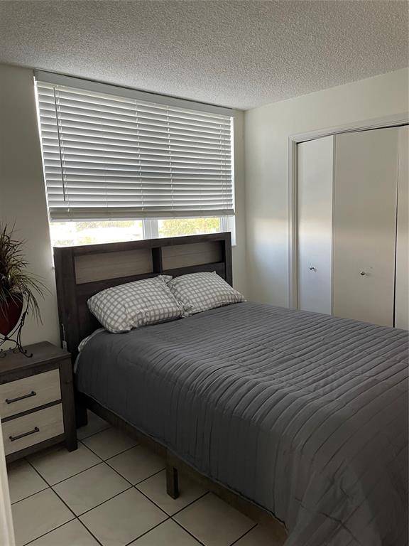 1731 SE 15th St #301, Fort Lauderdale, FL 33316