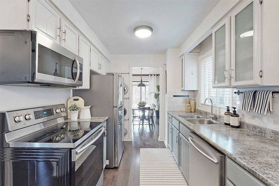 Markham, ON L3P 4H6,74 Trothen CIR