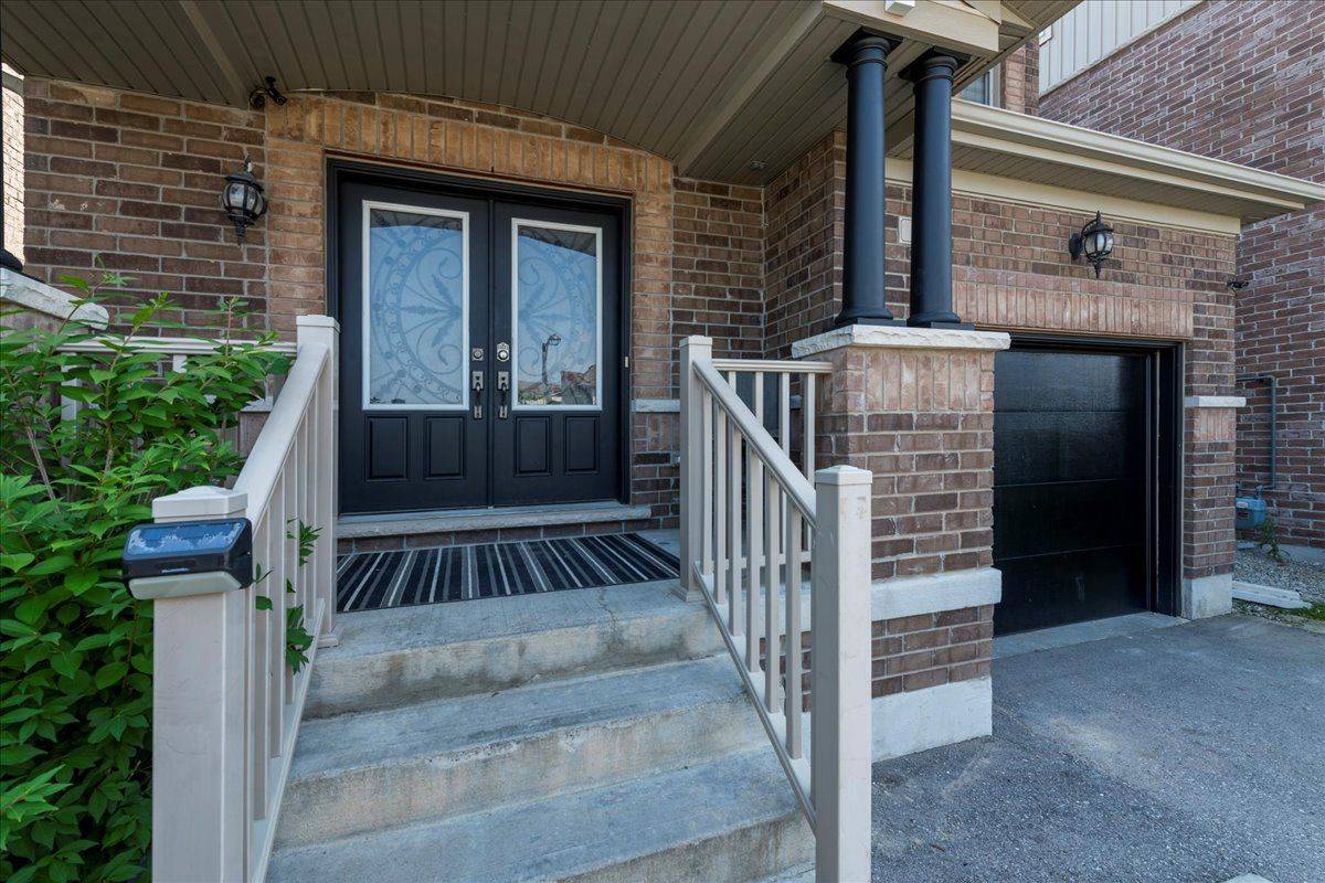New Tecumseth, ON L9R 0P4,83 Willoughby WAY