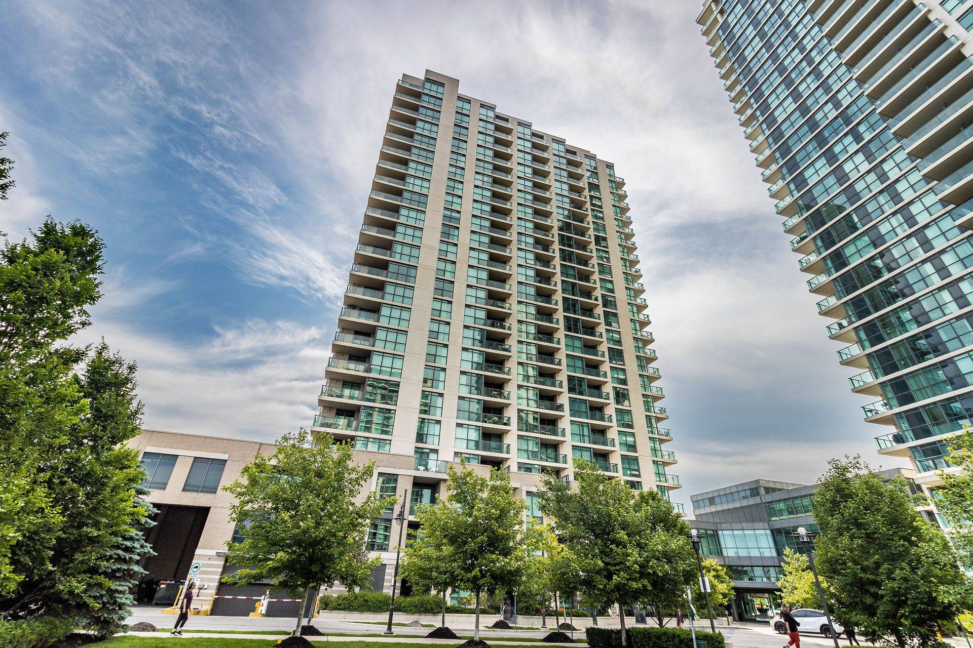 205 Sherway Gardens RD, Toronto W08, ON M9C 0A5