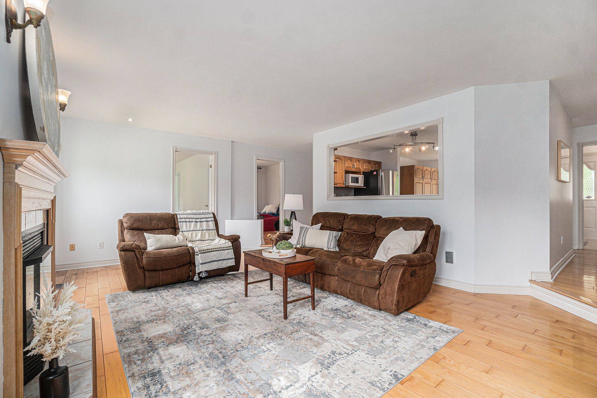 North Grenville, ON K0G 1J0,7 Emily Lauren CRES
