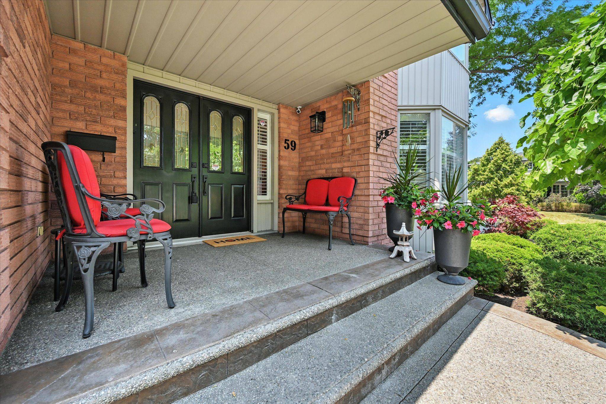 Hamilton, ON L8G 4W8,59 Corman PL