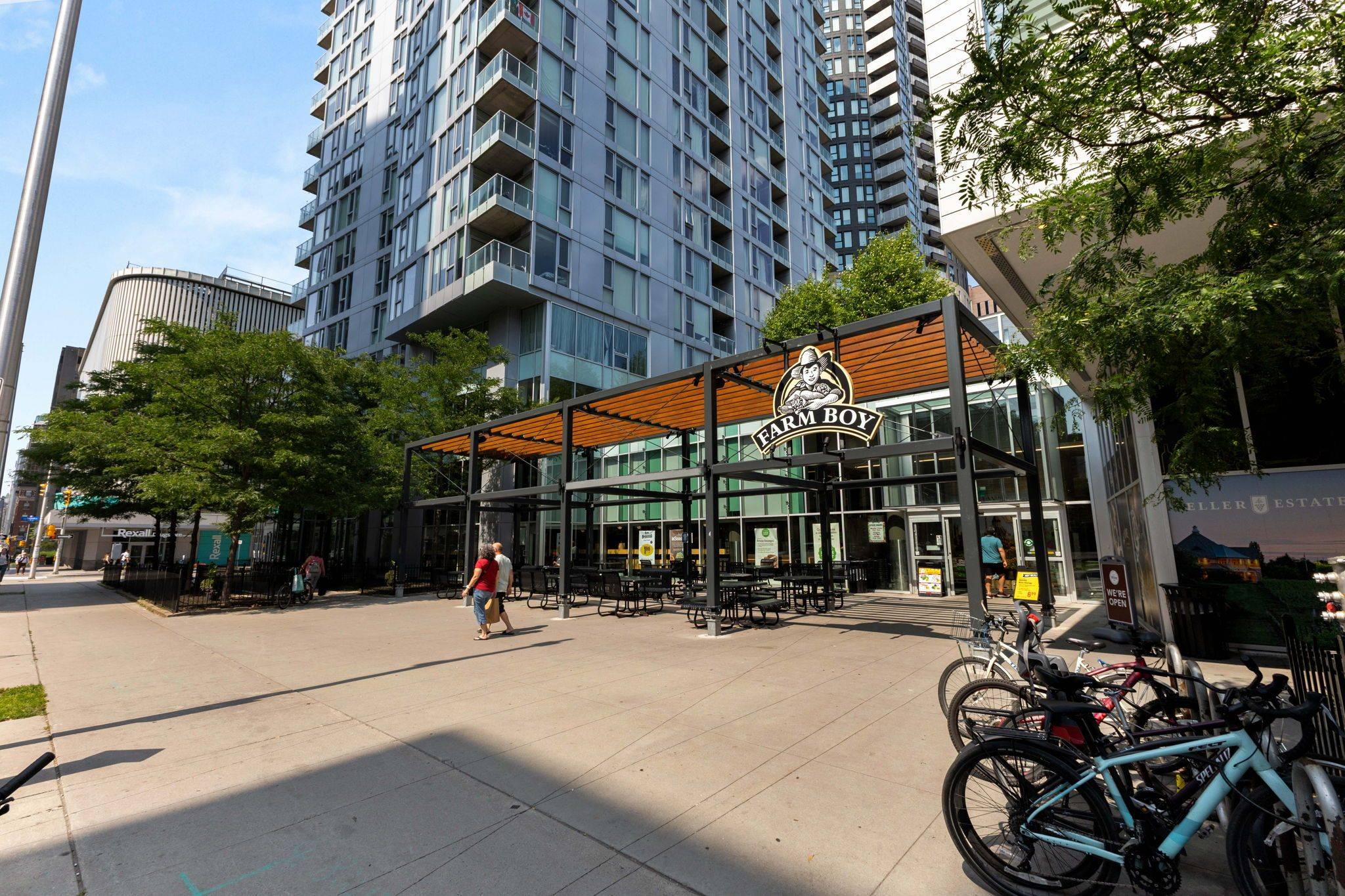 Ottawa Centre, ON K2P 1P7,179 Metcalfe ST #1605
