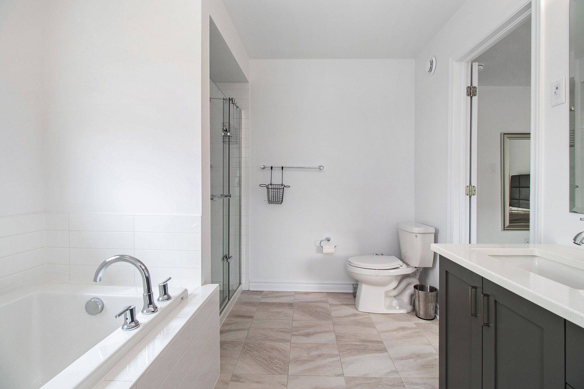 Kanata, ON K2V 0B3,90 Palfrey WAY