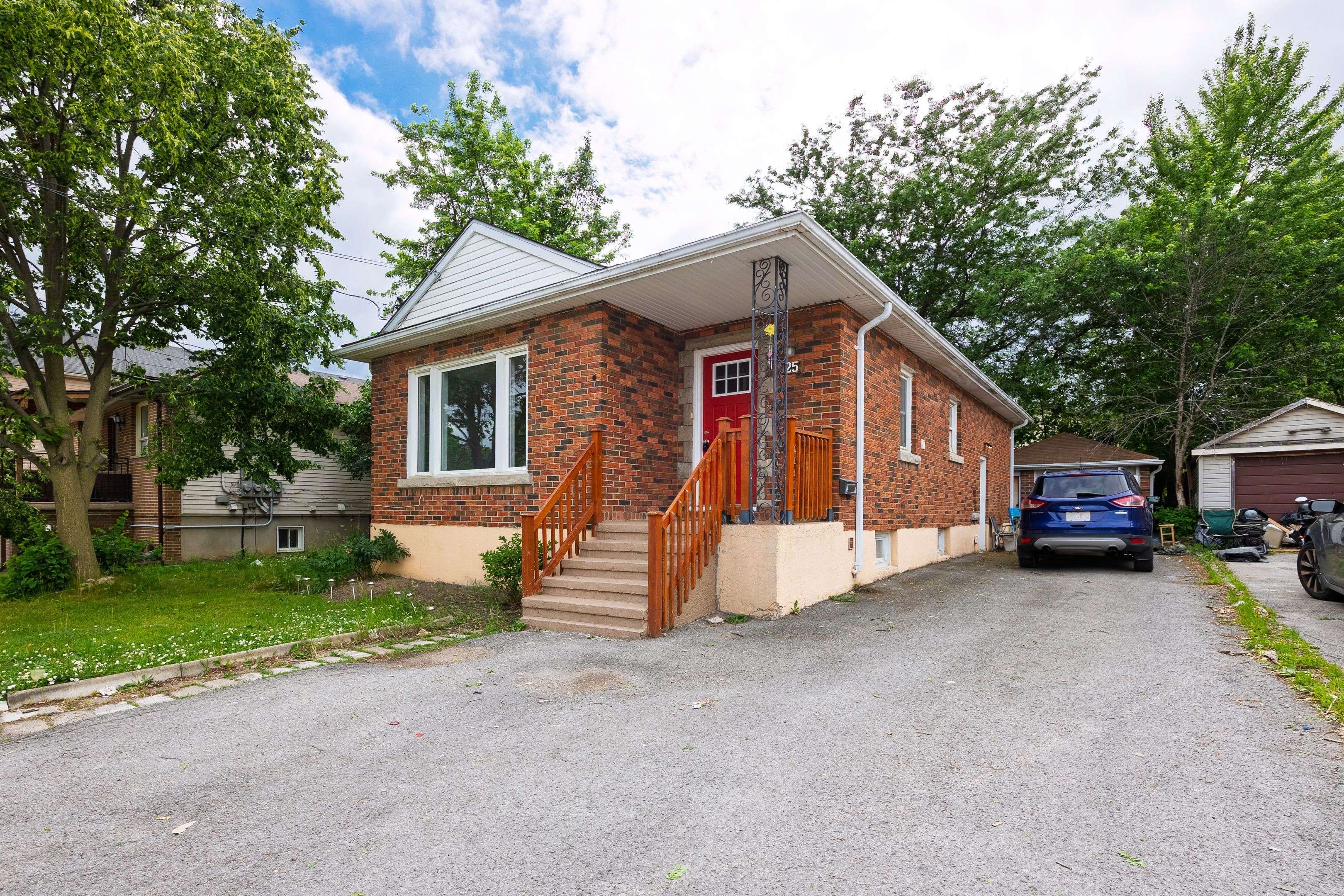 Thorold, ON L2V 3T6,25 King ST