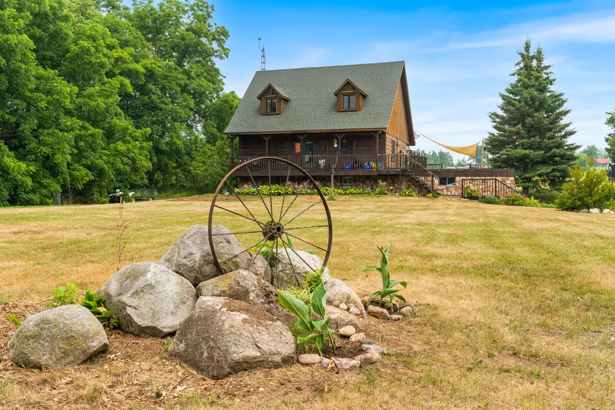 Quinte West, ON K0K 3E0,190 Golf Course RD
