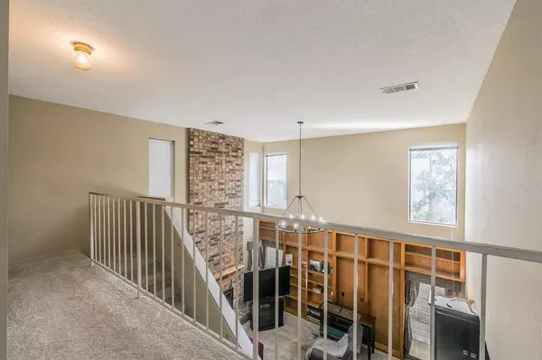 Grapevine, TX 76051,2213 Thistlewood Court