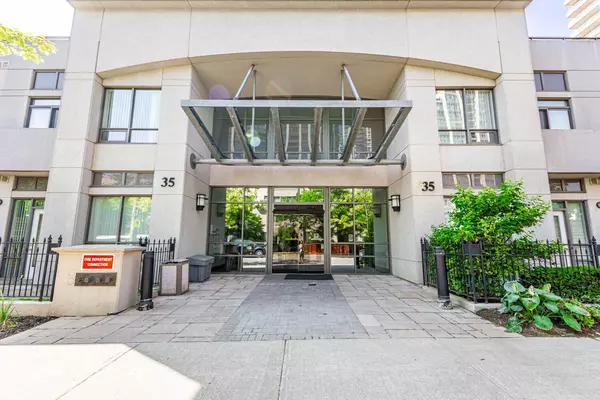 Toronto C14, ON M2N 0A9,35 Hollywood AVE #918