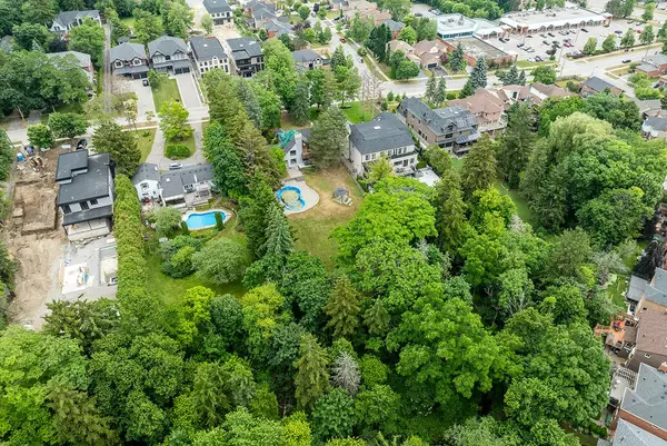 Pickering, ON L1V 1N1,1382 Rougemount DR