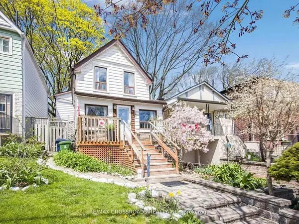 Toronto E01, ON M4L 2H7,22 Ivy AVE