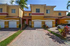2958 NW 35th Ave, Lauderdale Lakes, FL 33311