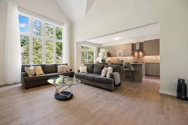 Wasaga Beach, ON L9Z 2N8,57 Westbury RD #Unit #A
