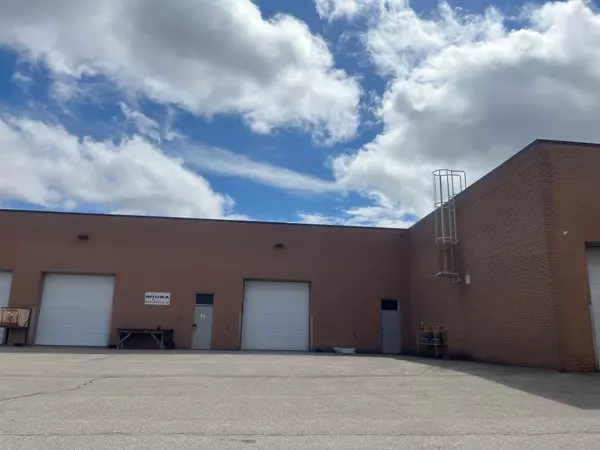 Mississauga, ON L5L 5Y1,4025 Sladeview CRES #4