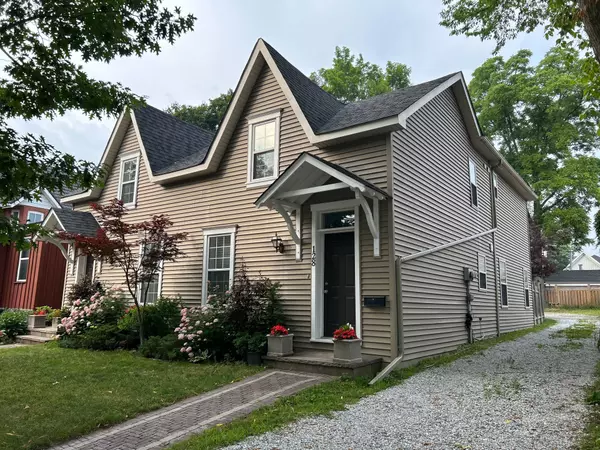 Halton Hills, ON L7G 3E6,128-130 Main ST S